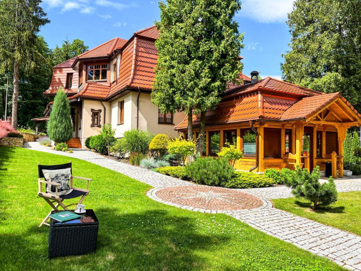 Villa Filmowiec Polanica-Zdroj Bagian luar foto