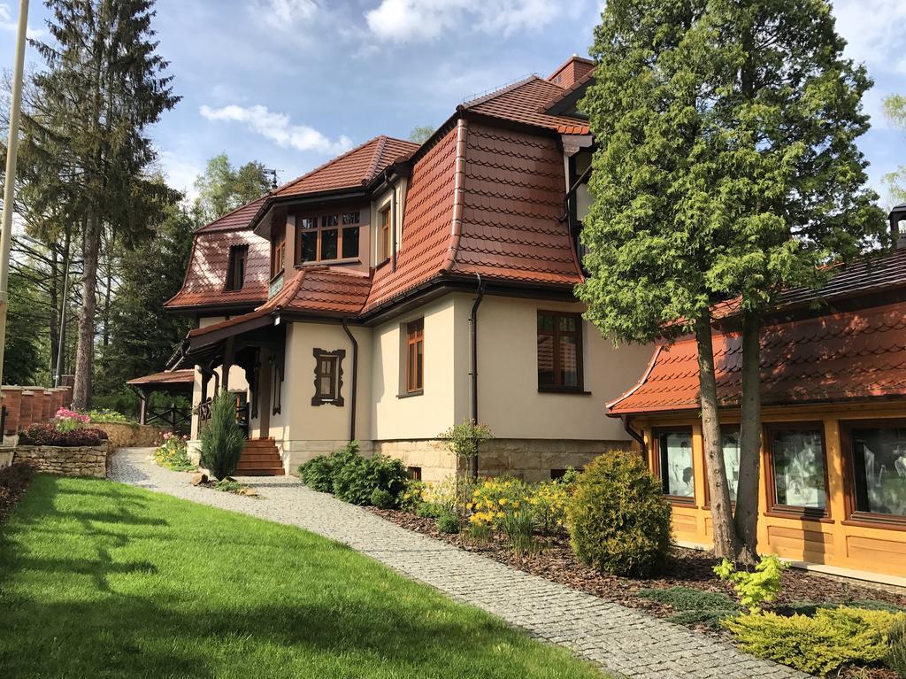 Villa Filmowiec Polanica-Zdroj Bagian luar foto